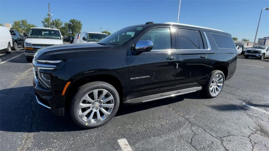 new 2025 Chevrolet Suburban car, priced at $86,545