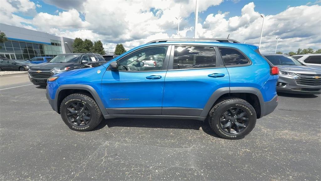 used 2017 Jeep Cherokee car, priced at $9,981