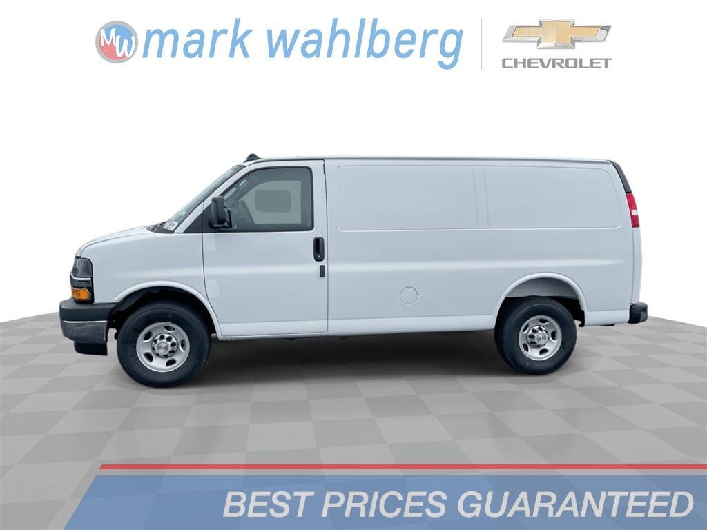 new 2025 Chevrolet Express 2500 car
