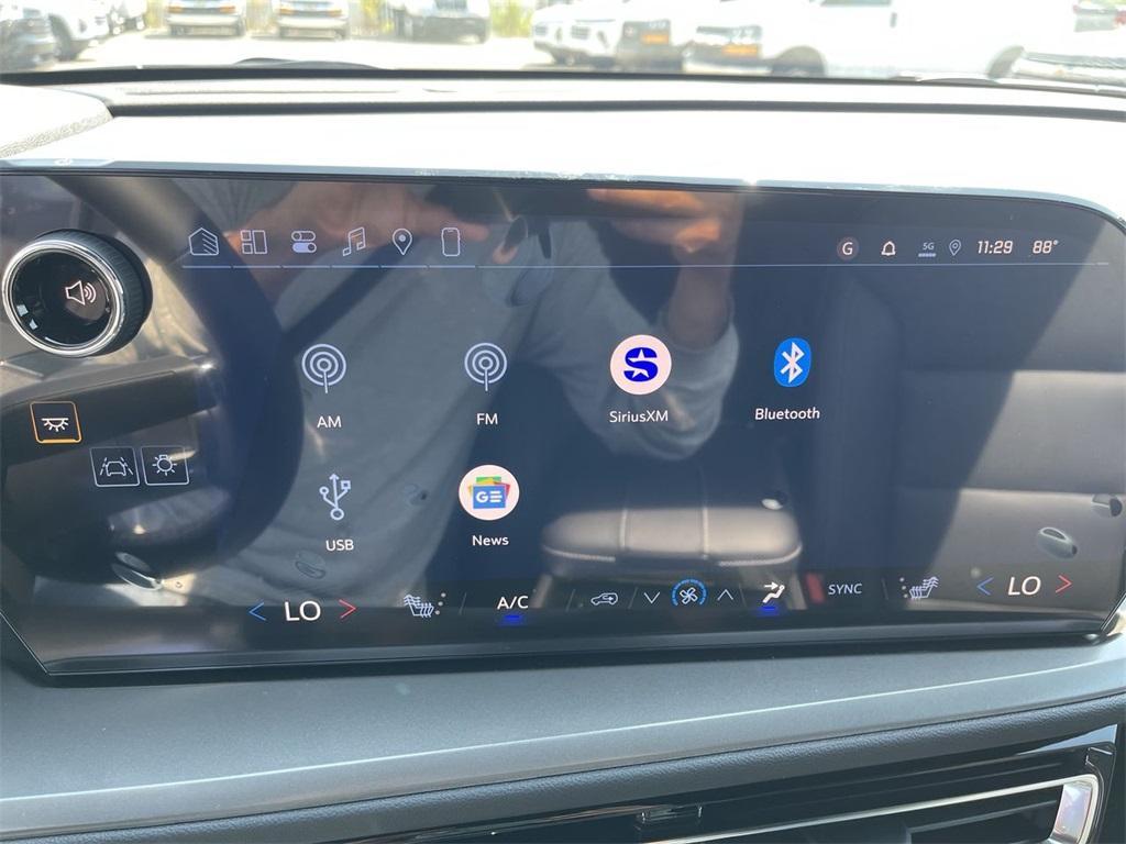 new 2026 Chevrolet Traverse car, priced at $43,845