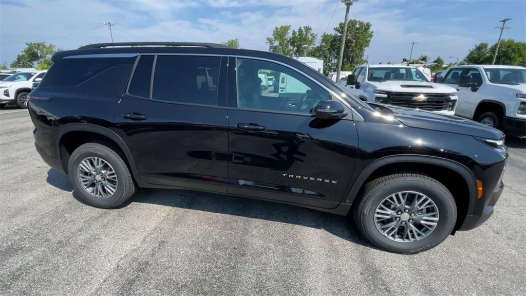 new 2026 Chevrolet Traverse car, priced at $43,845