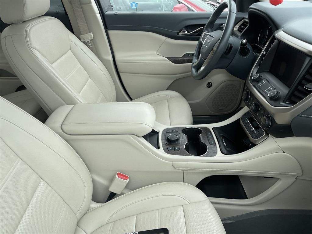 used 2022 GMC Acadia car, priced at $33,981
