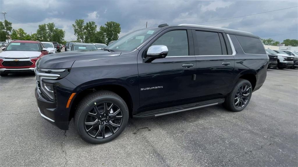 new 2025 Chevrolet Suburban car, priced at $87,175