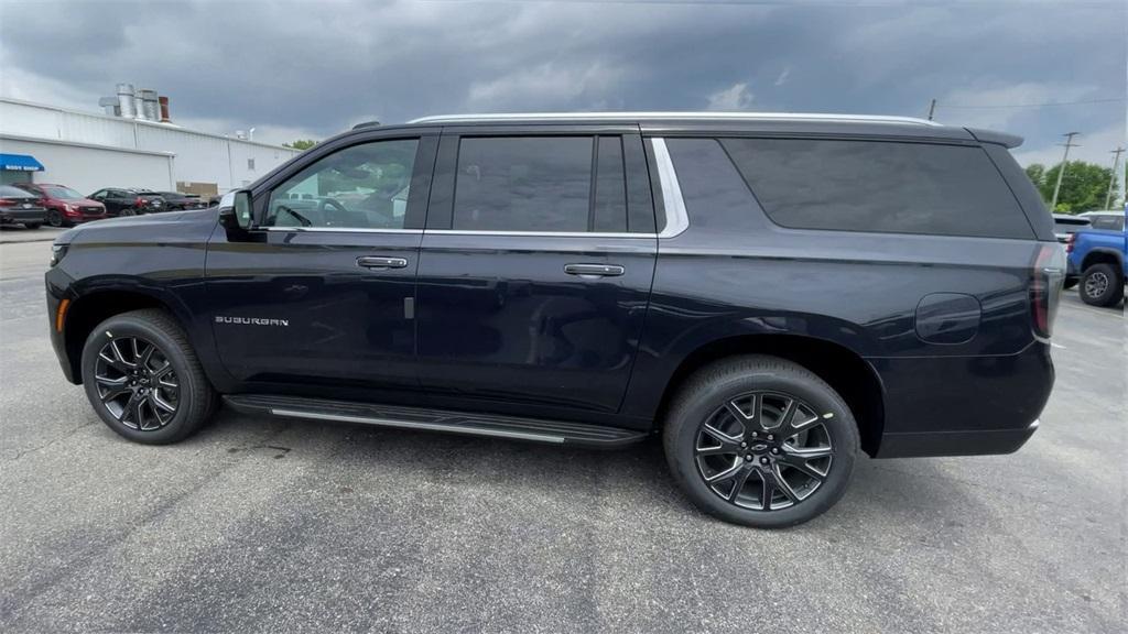 new 2025 Chevrolet Suburban car, priced at $87,175