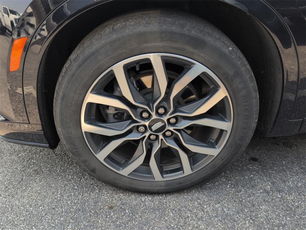 used 2021 Cadillac XT6 car, priced at $39,990