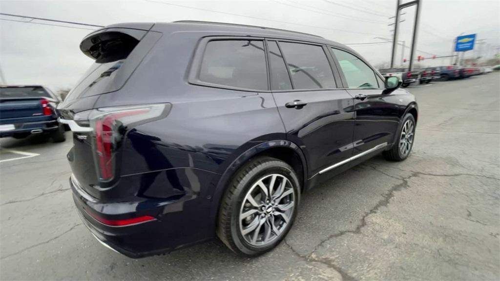 used 2021 Cadillac XT6 car, priced at $39,990