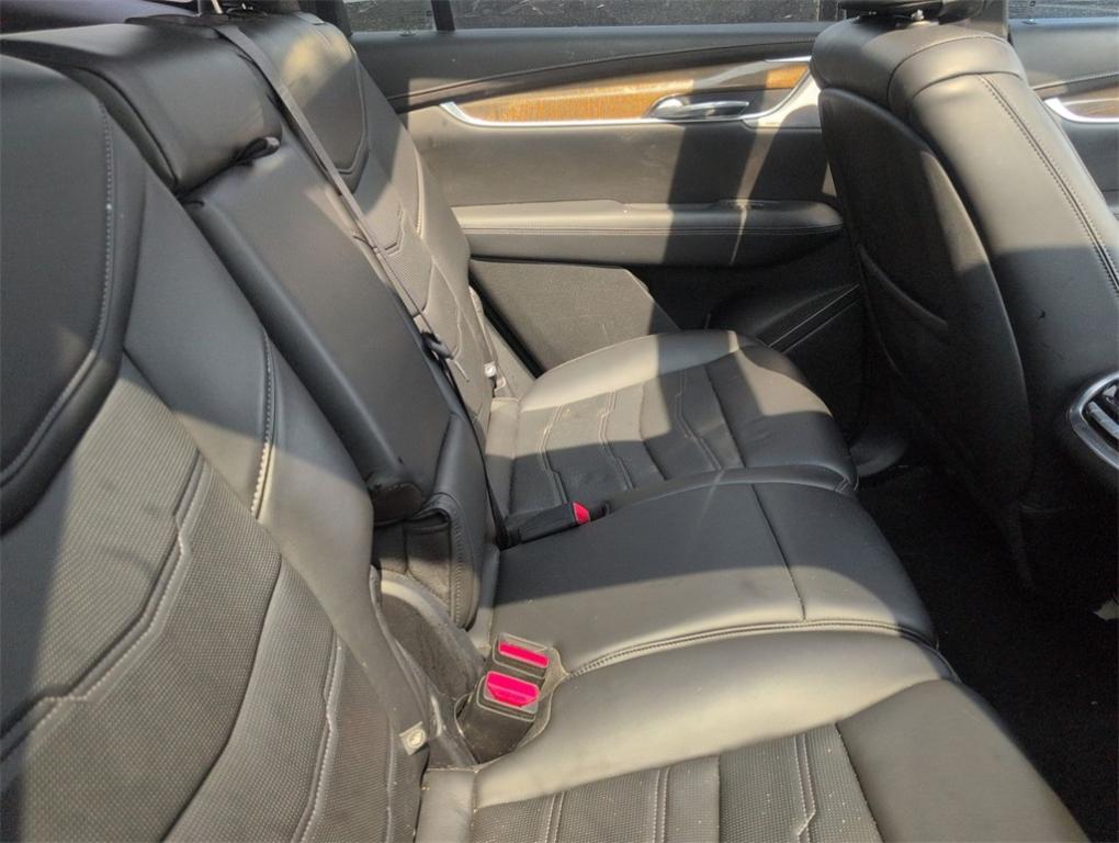 used 2021 Cadillac XT6 car, priced at $39,990