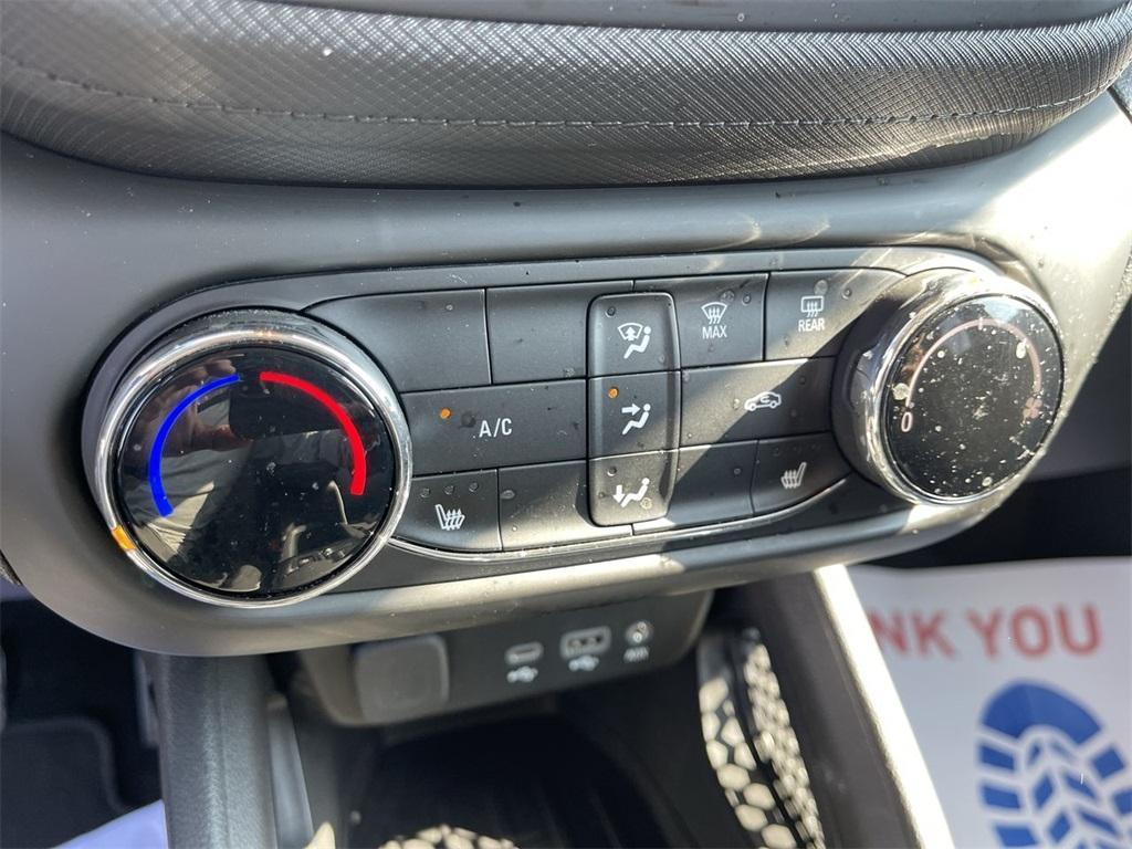 used 2023 Chevrolet TrailBlazer car, priced at $19,888