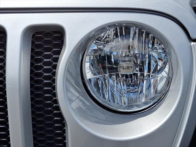 used 2022 Jeep Wrangler Unlimited car, priced at $27,995