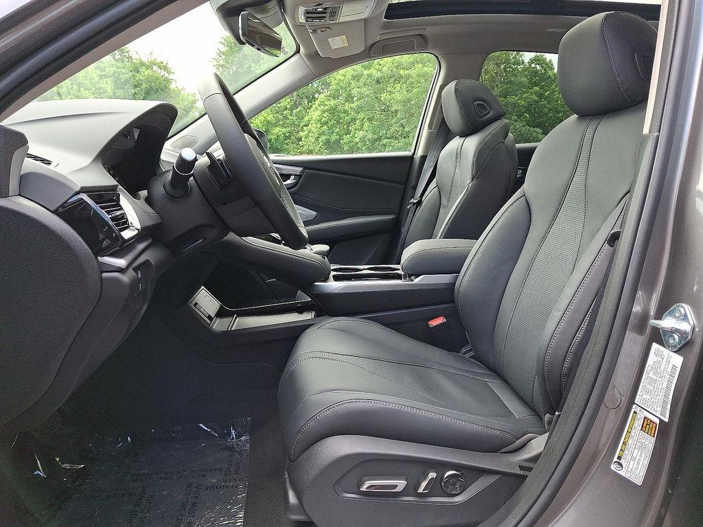 new 2025 Acura RDX car, priced at $49,250