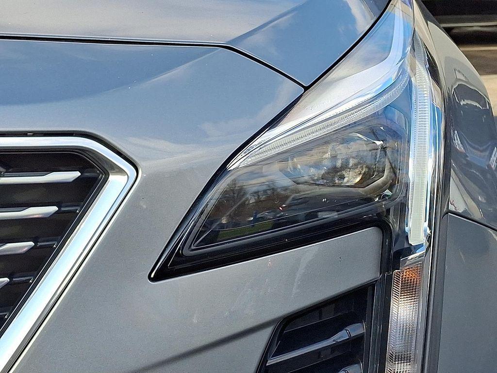 used 2023 Cadillac XT4 car, priced at $25,995