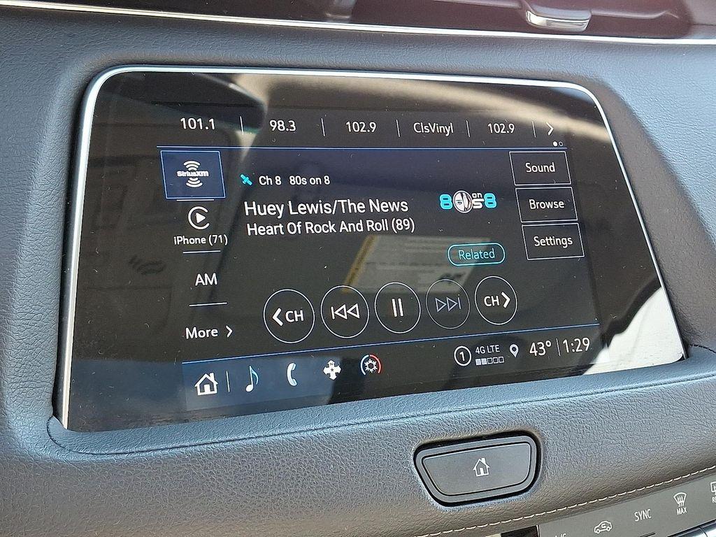 used 2023 Cadillac XT4 car, priced at $25,995