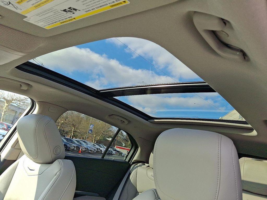 used 2023 Cadillac XT4 car, priced at $25,995