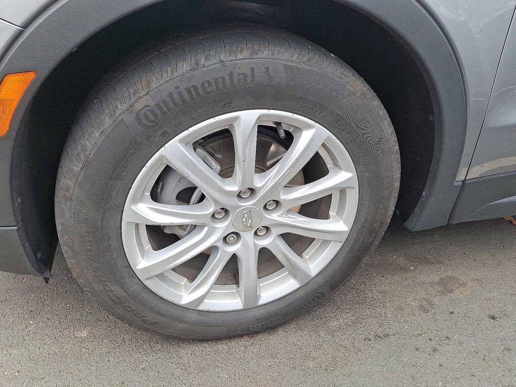 used 2023 Cadillac XT4 car, priced at $25,995