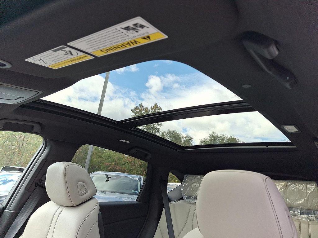 new 2025 Acura RDX car, priced at $46,050