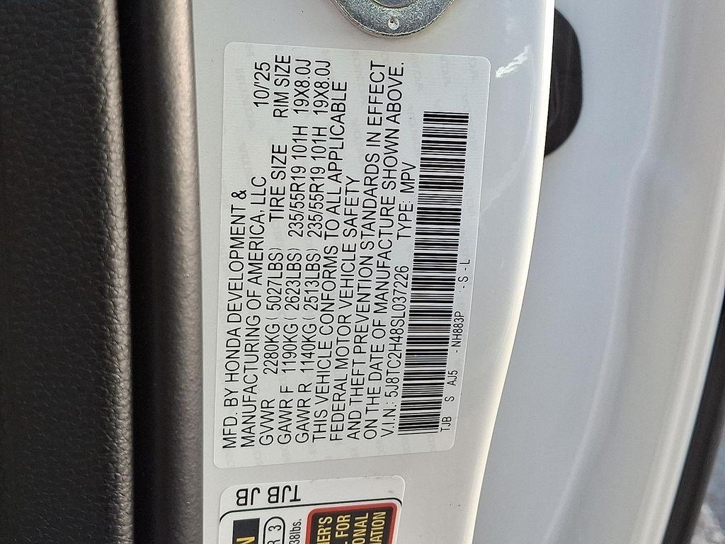 new 2025 Acura RDX car, priced at $46,650