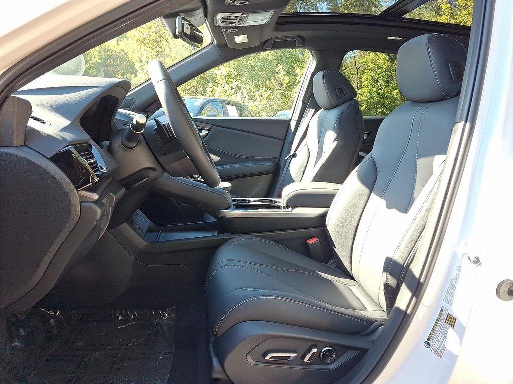 new 2025 Acura RDX car, priced at $46,650