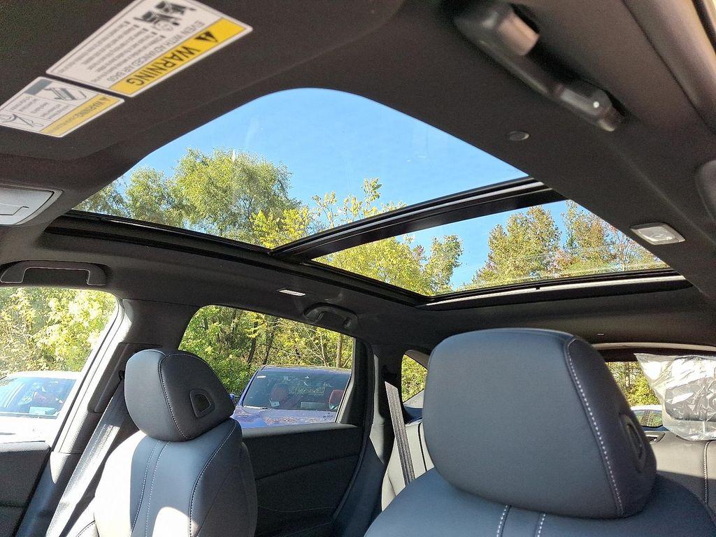 new 2025 Acura RDX car, priced at $46,650