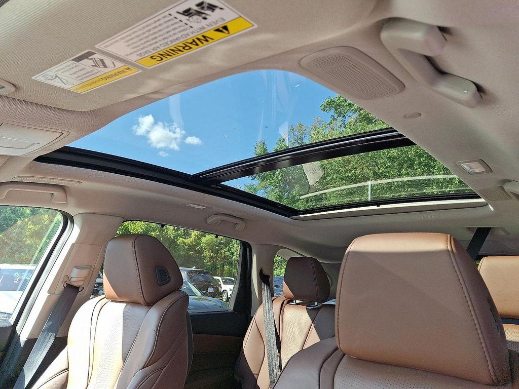 new 2026 Acura MDX car, priced at $61,350