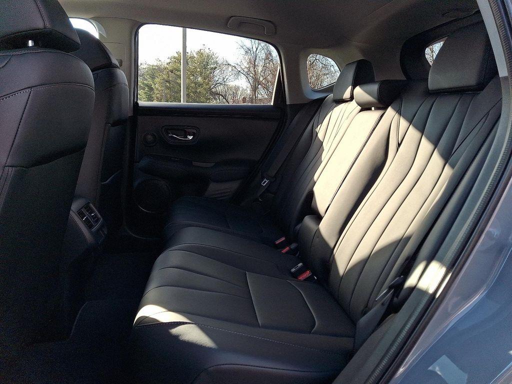 used 2025 Acura ADX car, priced at $36,995