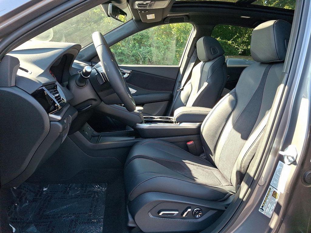 new 2025 Acura RDX car, priced at $52,250