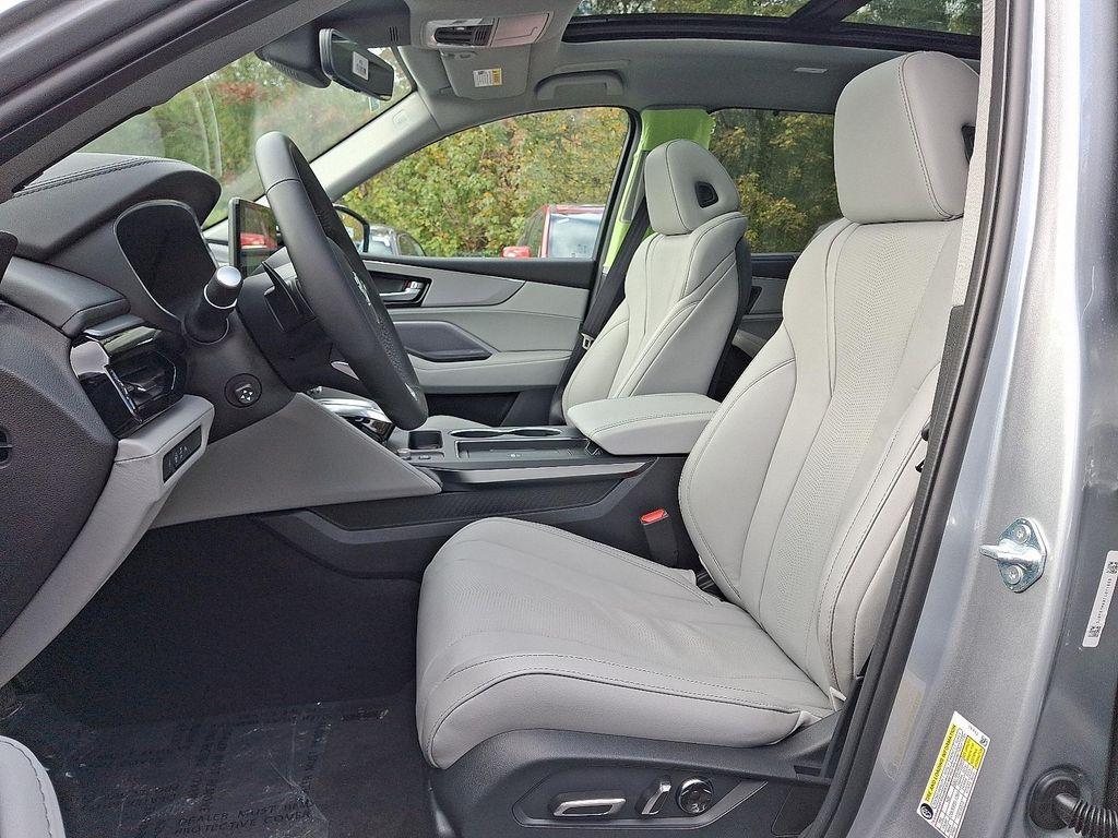 new 2026 Acura MDX car, priced at $60,750