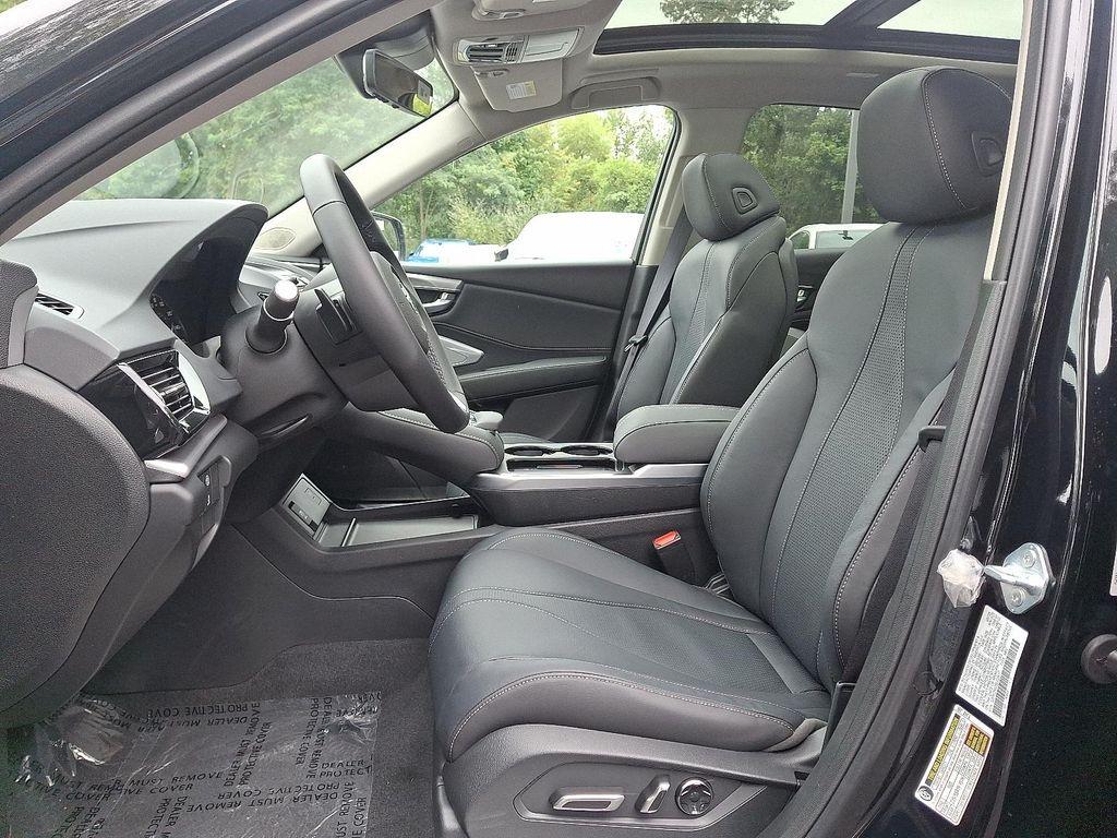 new 2025 Acura RDX car, priced at $49,250