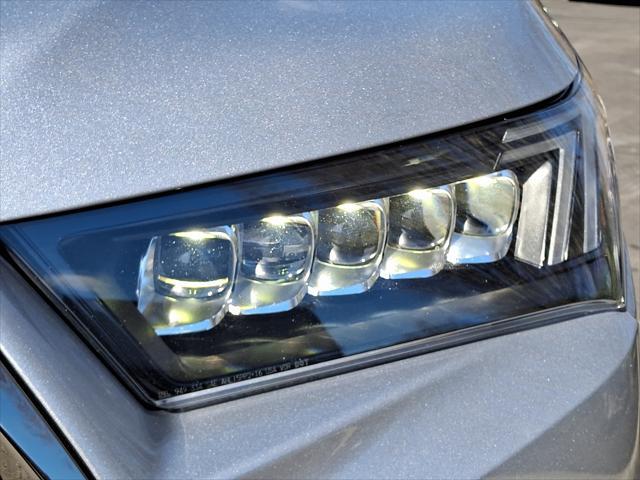 used 2020 Acura MDX car, priced at $30,499