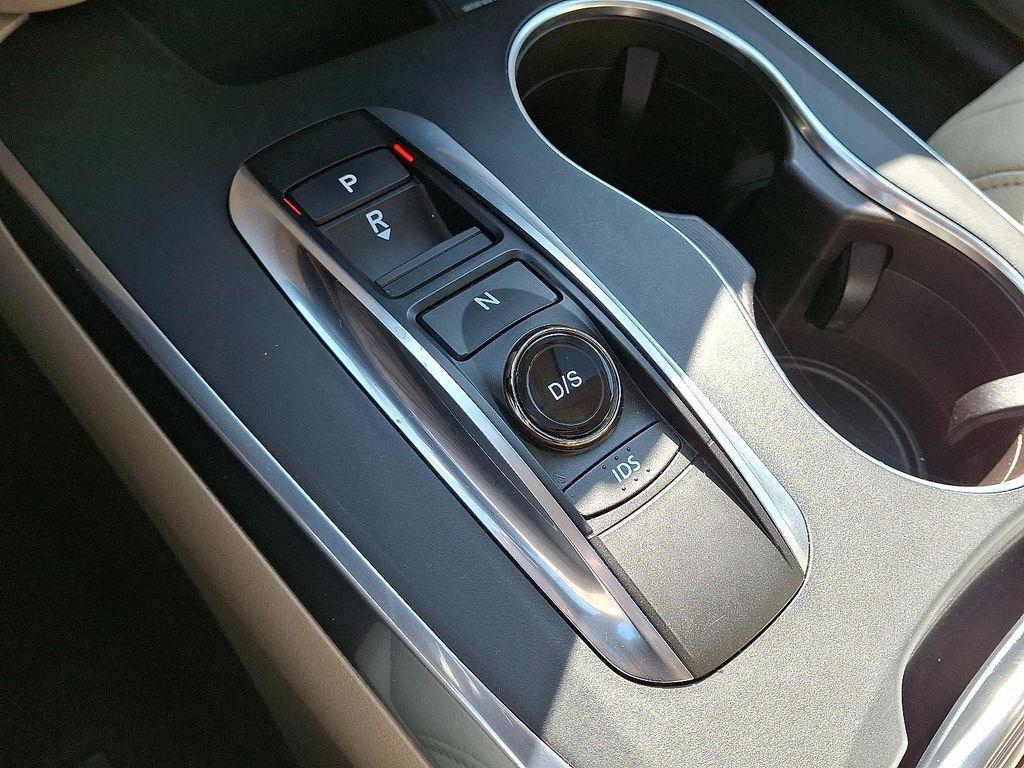 used 2016 Acura MDX car, priced at $22,995