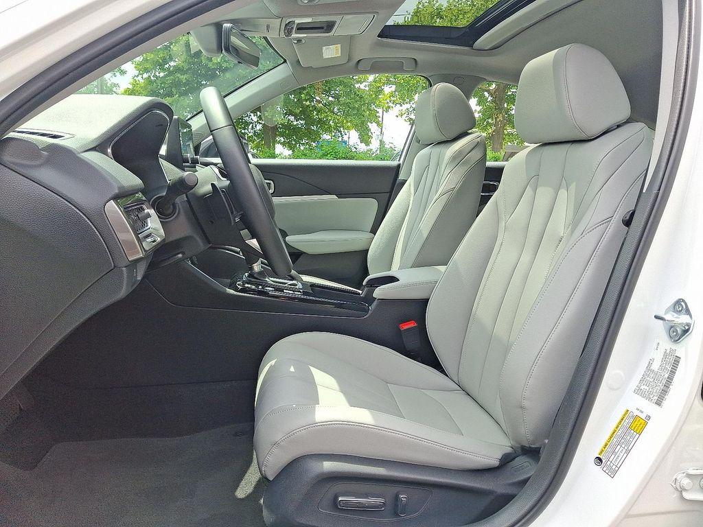 used 2025 Acura Integra car, priced at $35,995