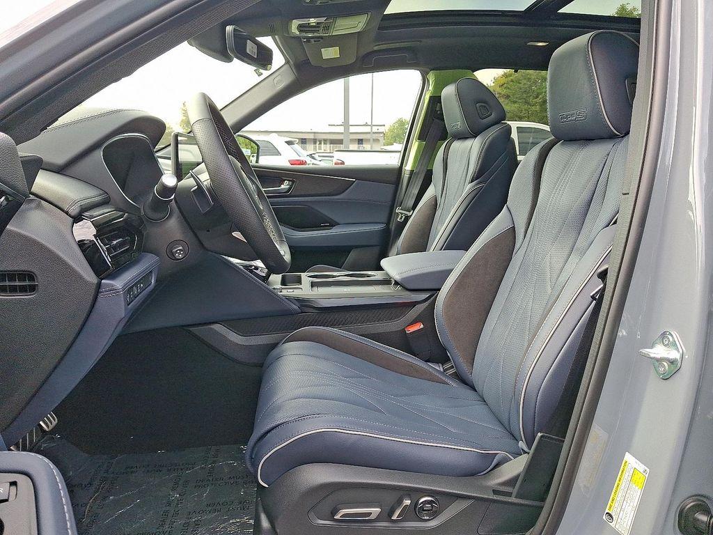 new 2026 Acura MDX car, priced at $77,800