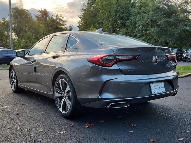 new 2025 Acura TLX car, priced at $47,195