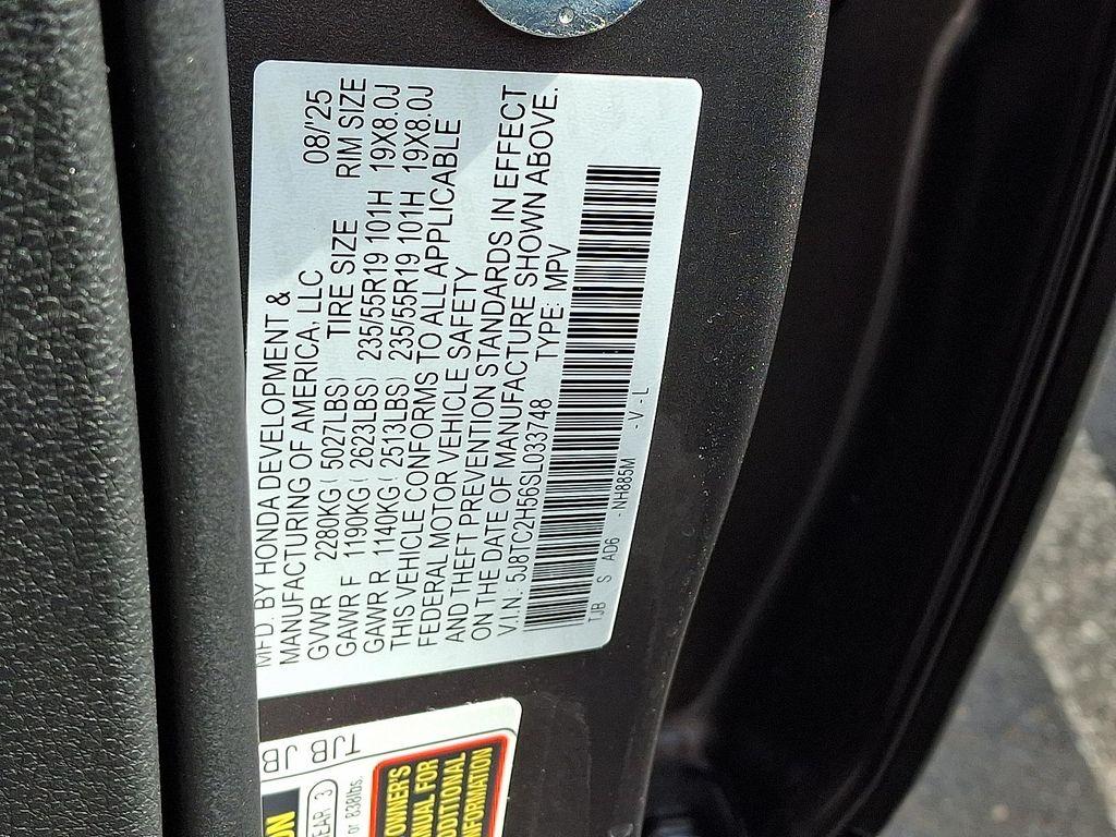 new 2025 Acura RDX car, priced at $49,250