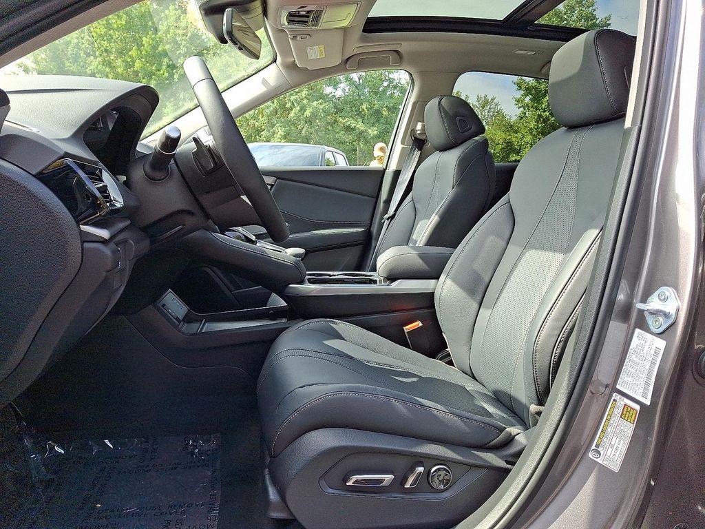 new 2025 Acura RDX car, priced at $49,250