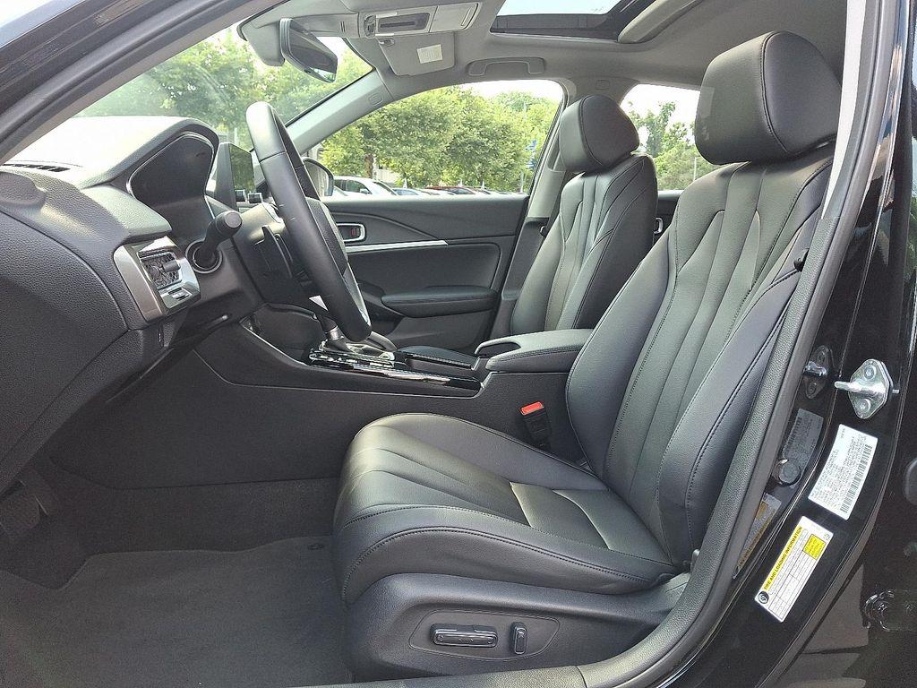 used 2025 Acura Integra car, priced at $31,995