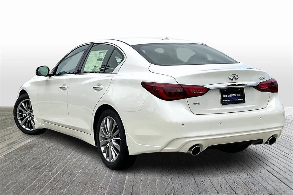 new 2024 INFINITI Q50 car, priced at $43,427