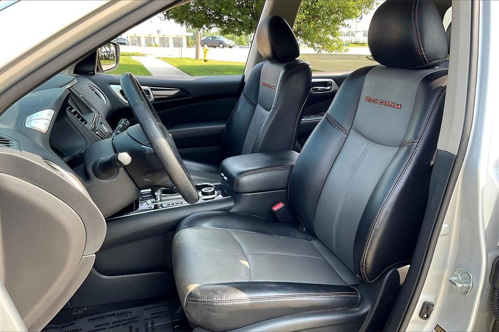 used 2020 Nissan Pathfinder car, priced at $22,528