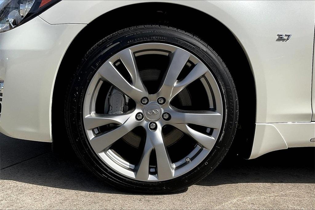 used 2018 INFINITI Q70L car, priced at $24,920