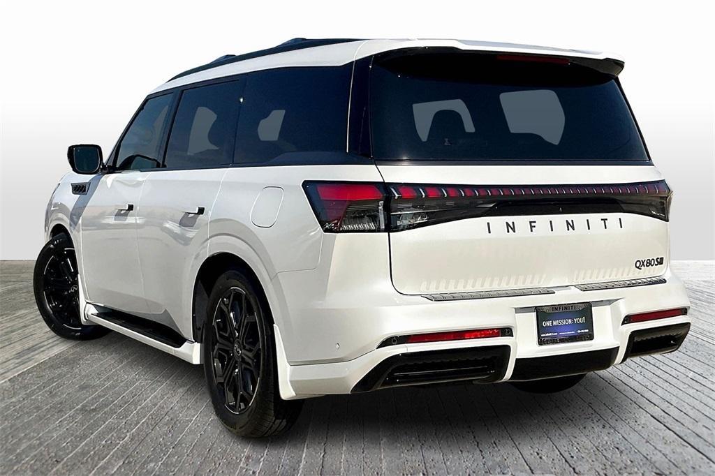 new 2026 INFINITI QX80 car, priced at $93,917