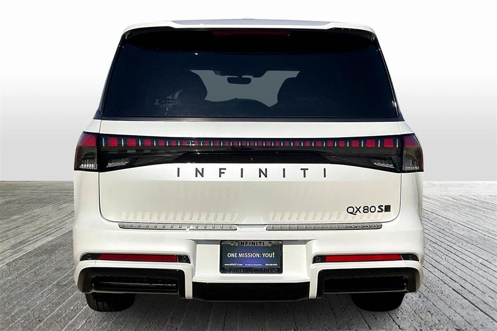 new 2026 INFINITI QX80 car, priced at $93,917