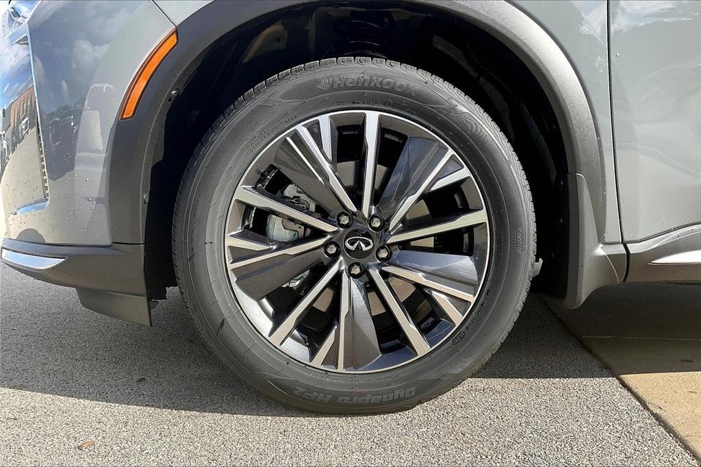new 2026 INFINITI QX60 car, priced at $59,690
