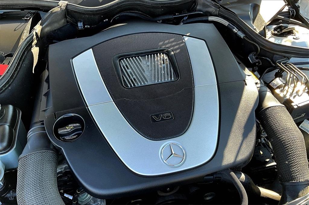 used 2006 Mercedes-Benz CLK-Class car, priced at $12,775