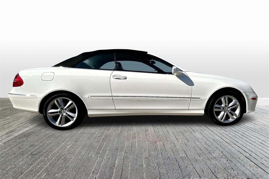 used 2006 Mercedes-Benz CLK-Class car, priced at $12,775