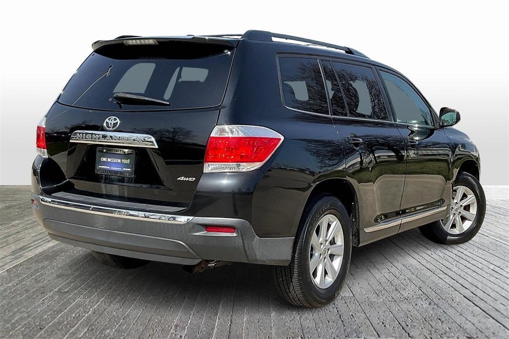 used 2011 Toyota Highlander car, priced at $12,686