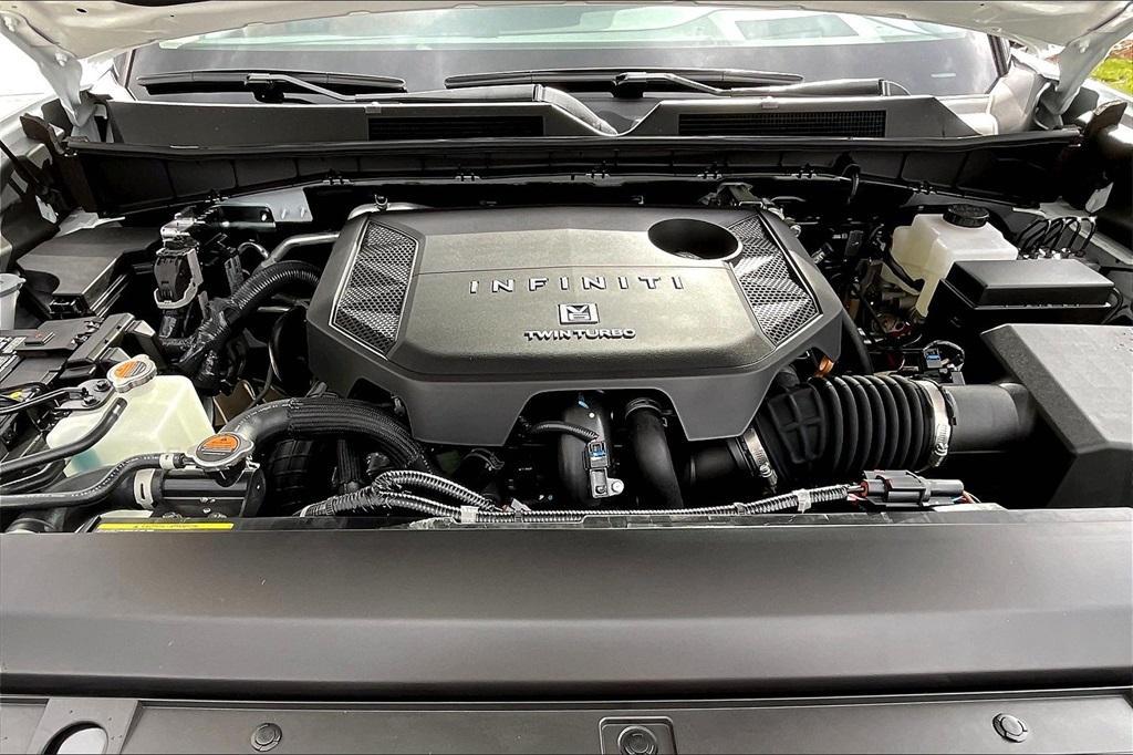 new 2025 INFINITI QX80 car, priced at $94,160