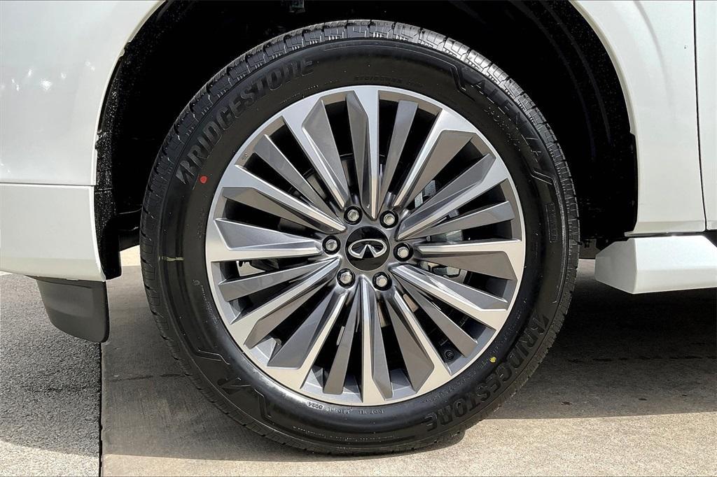 new 2025 INFINITI QX80 car, priced at $94,160