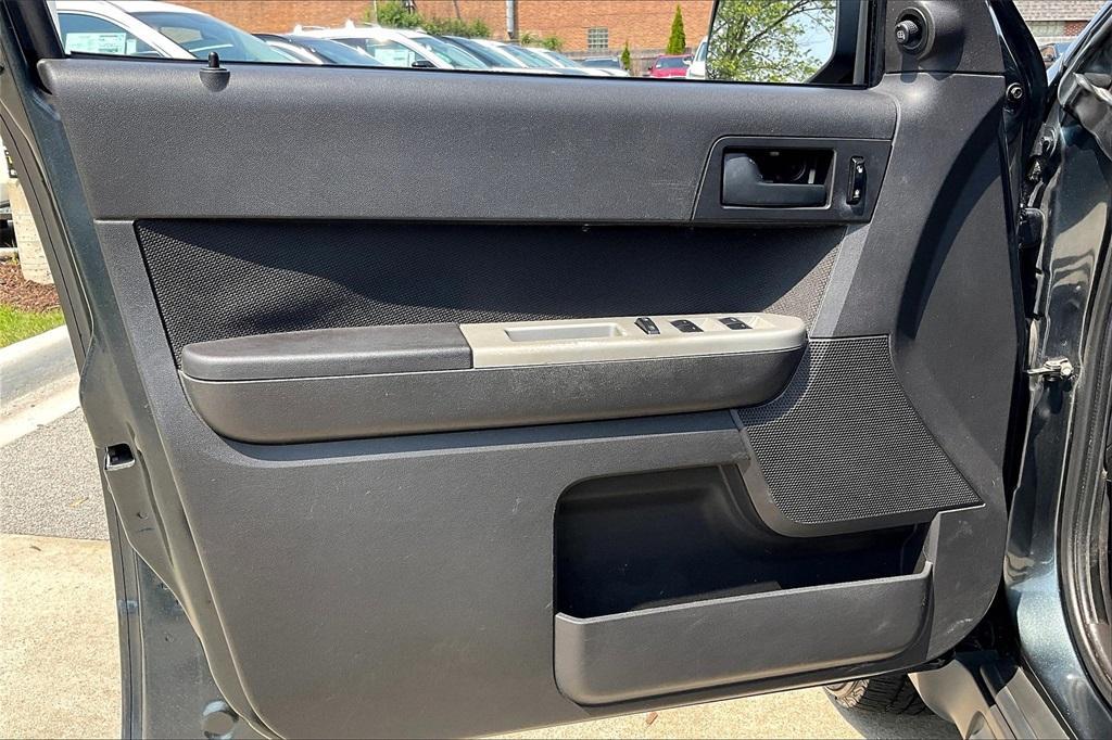 used 2009 Ford Escape car, priced at $7,450
