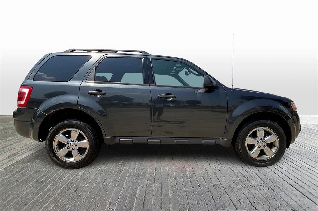 used 2009 Ford Escape car, priced at $7,450
