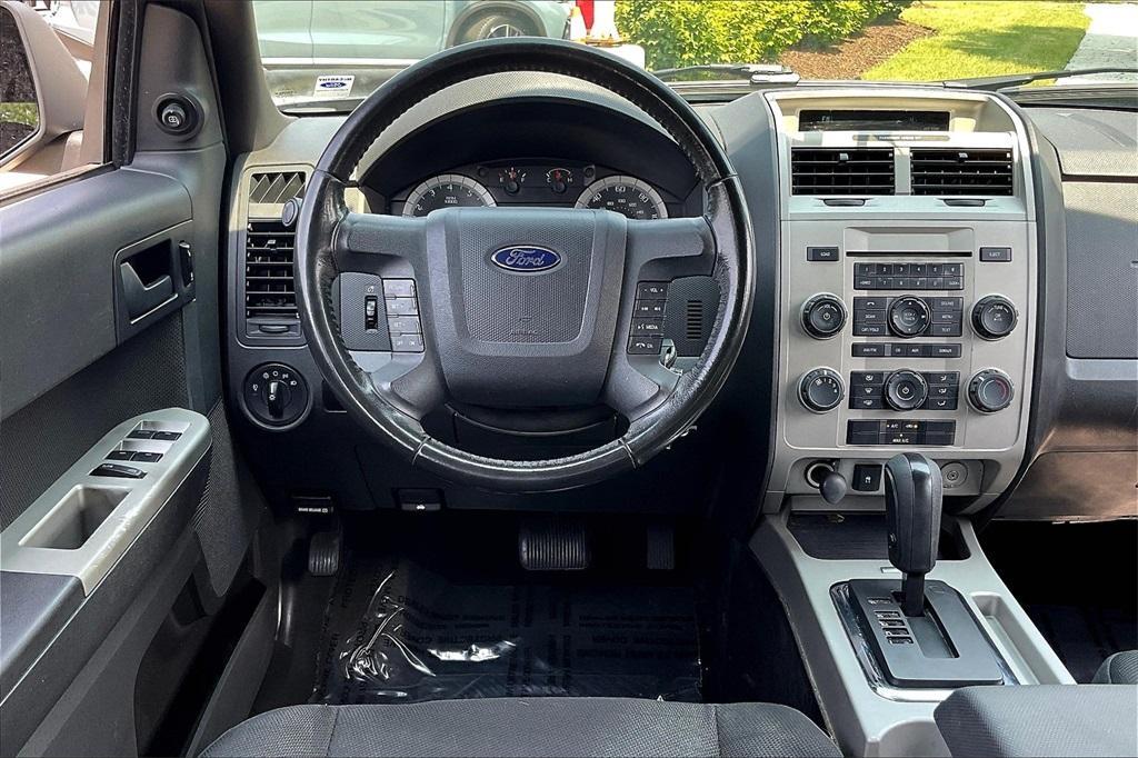used 2009 Ford Escape car, priced at $7,450