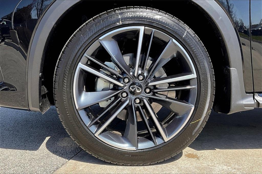 new 2025 INFINITI QX55 car, priced at $54,403